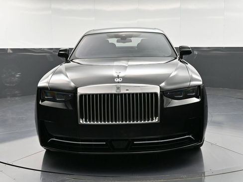 Certified 2025 Rolls-Royce Ghost image 11