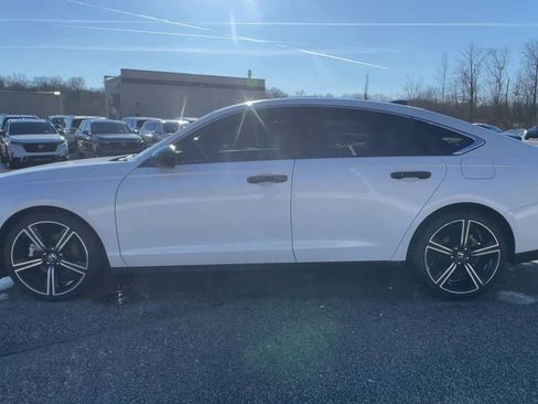 Certified 2023 Honda Accord Sport image 6