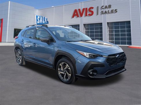Used 2024 Subaru Crosstrek 2.0i Premium image 3