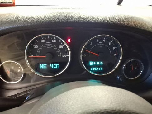 Used 2013 Jeep Wrangler Unlimited Sahara w/ Dual Top Group image 11