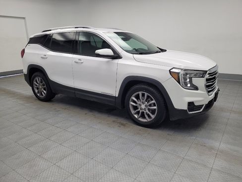 Used 2022 GMC Terrain SLT image 11