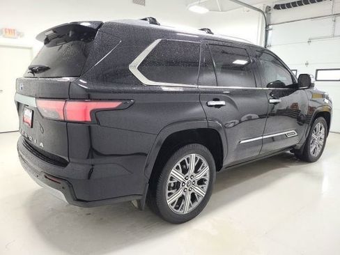 Certified 2024 Toyota Sequoia Capstone AWD/4WD image 6