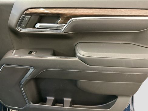 Used 2023 Chevrolet Silverado 1500 LT image 33