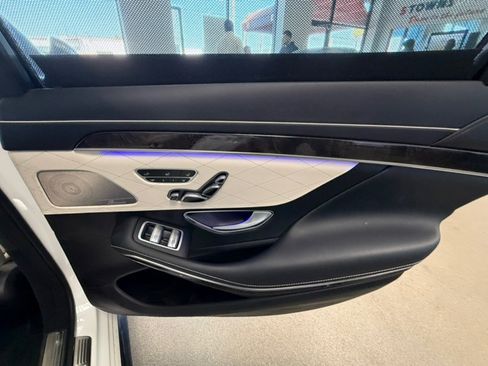 Used 2016 Mercedes-Benz S 63 AMG 4MATIC Sedan image 40