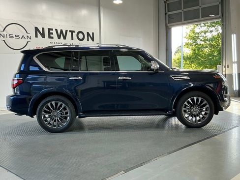Used 2023 Nissan Armada Platinum w/ Captain's Chairs Package image 18