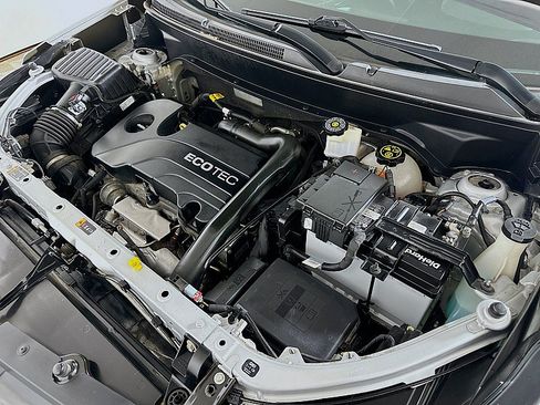 Used 2019 Chevrolet Equinox LT AWD/4WD image 29