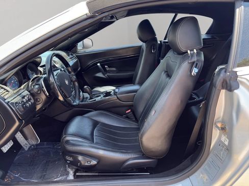 Used 2011 Maserati GranTurismo Convertible RWD image 18