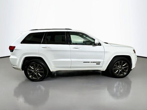 Used 2016 Jeep Grand Cherokee Limited 75th Anniversary AWD/4WD image 8