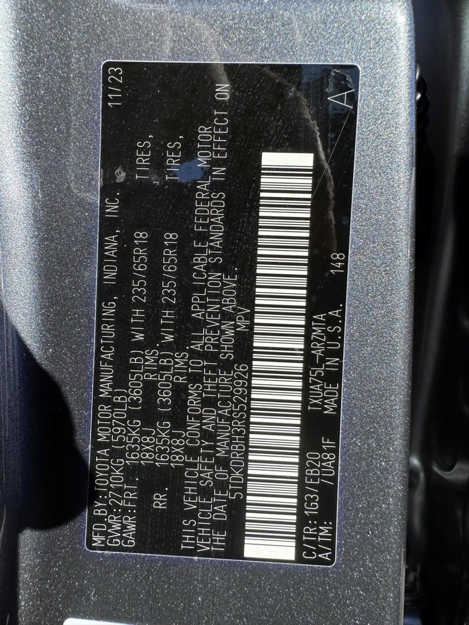 Used 2024 Toyota Highlander XLE AWD/4WD image 30