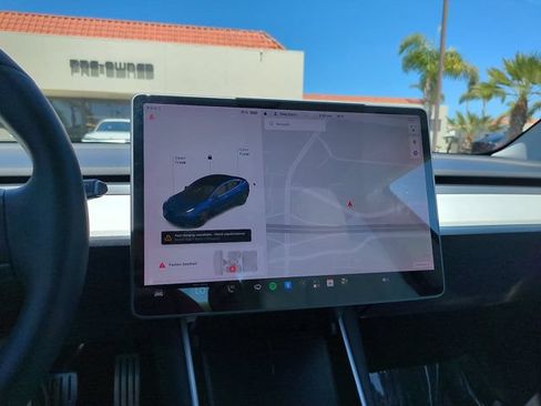 Used 2020 Tesla Model 3 Performance AWD/4WD image 23