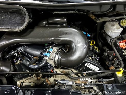 Used 2017 Ford Transit 150 XL image 27