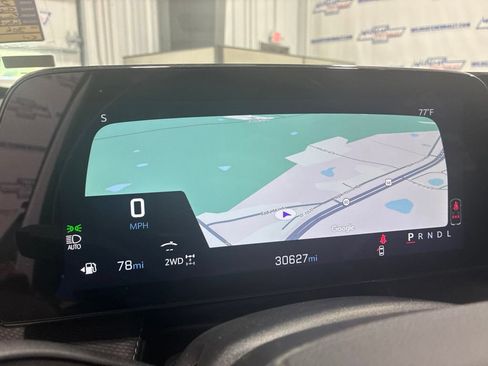 Used 2026 Chevrolet Equinox LT AWD/4WD image 17
