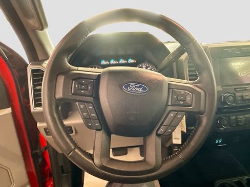 Used 2018 Ford F150 XLT w/ Equipment Group 302A Luxury AWD/4WD image 12