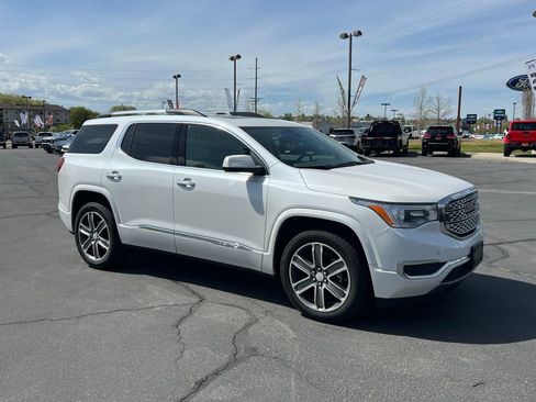 Used 2018 GMC Acadia Denali w/ Technology Package AWD/4WD image 6