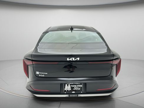 Used 2025 Kia K4 FWD image 8