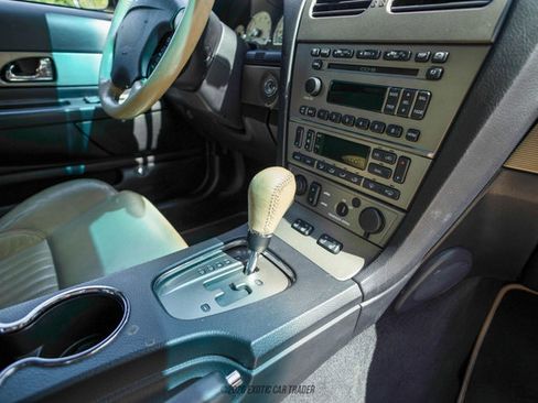 Used 2004 Ford Thunderbird Deluxe image 41