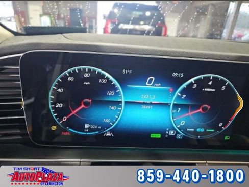 Used 2023 Mercedes-Benz GLE 450 4MATIC w/ AMG Line Exterior image 4