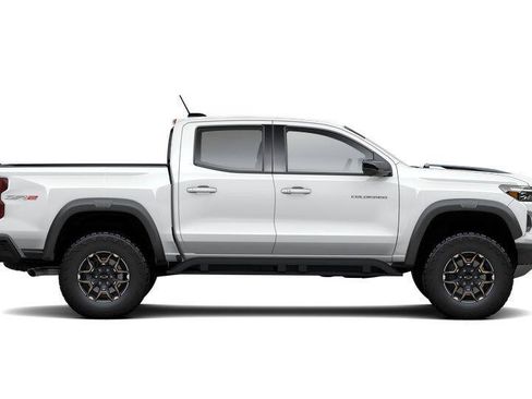 New 2026 Chevrolet Colorado ZR2 w/ Technology Package AWD/4WD image 54