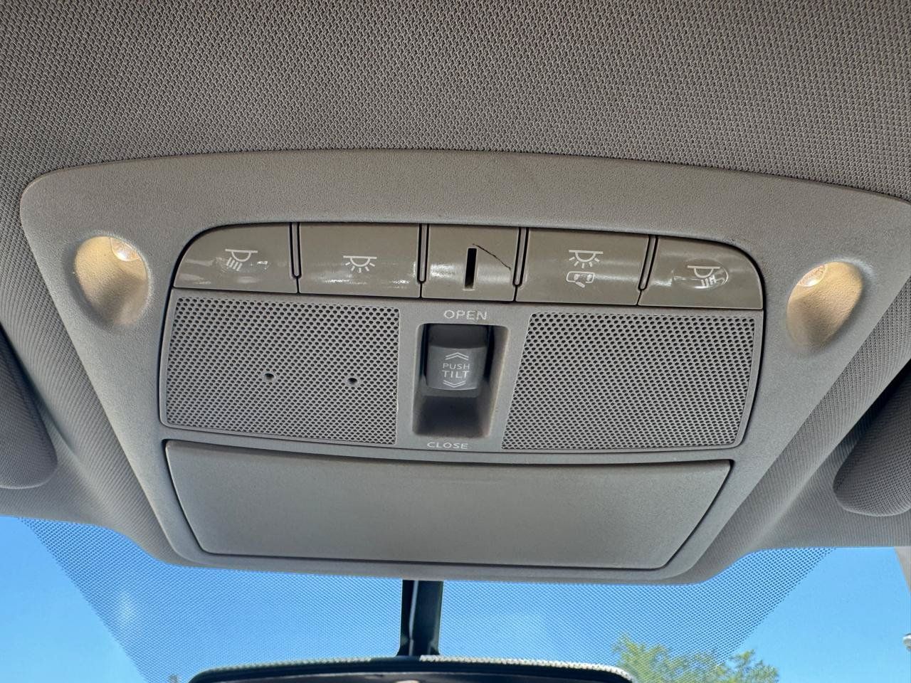 Used 2019 Nissan Maxima 3.5 SL w/ Floor Mat Group FWD image 39