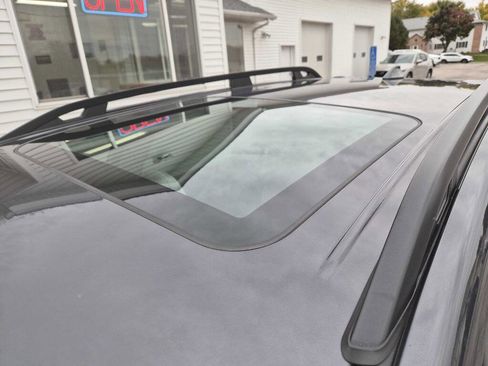 Used 2022 Subaru Forester Premium image 6