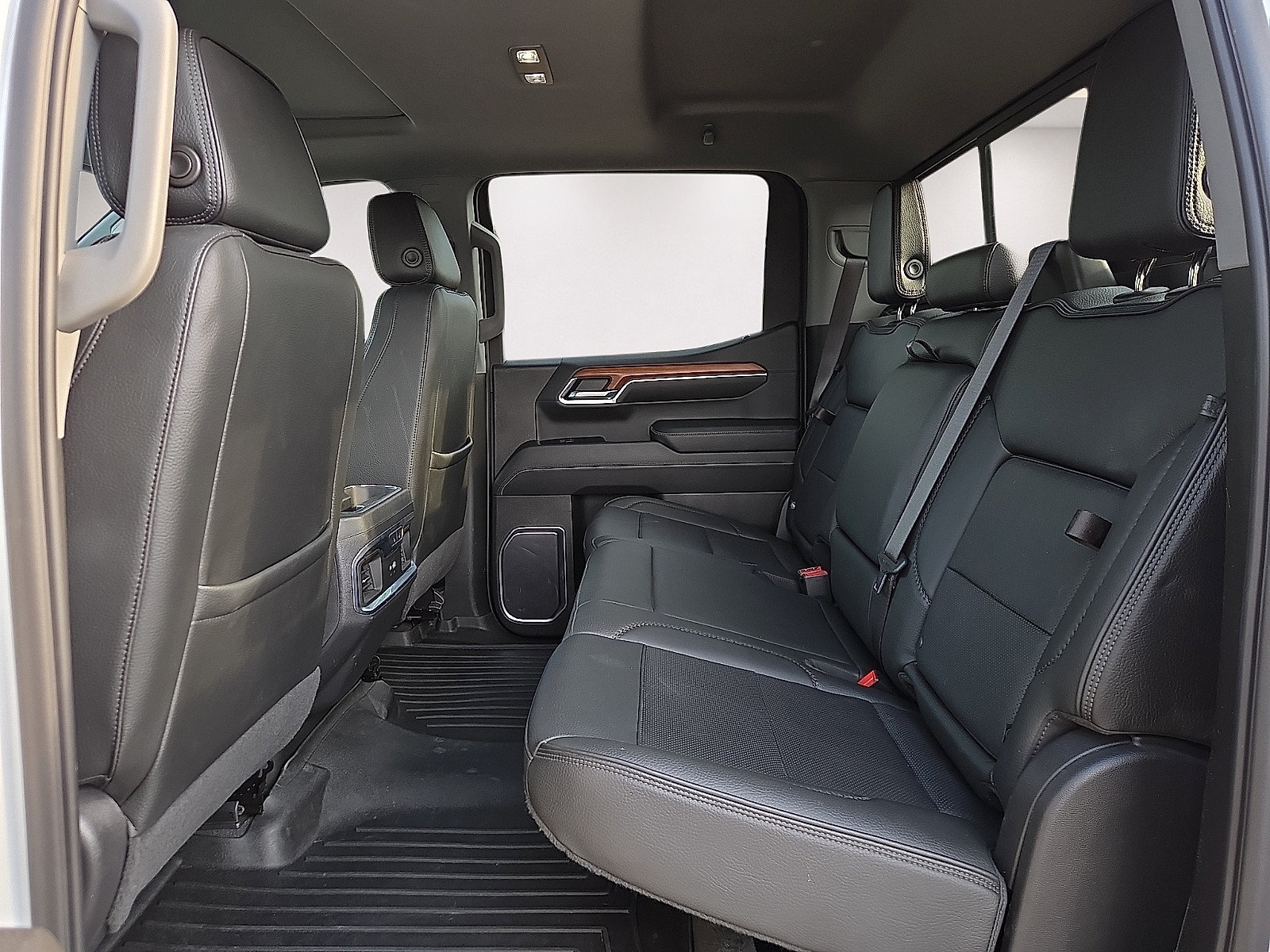 Used 2022 GMC Sierra 1500 Denali w/ Denali Reserve Package AWD/4WD image 10