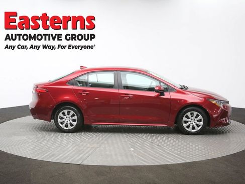 Used 2024 Toyota Corolla LE FWD image 43