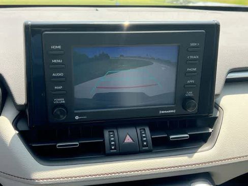 Used 2021 Toyota RAV4 XLE Premium FWD image 26