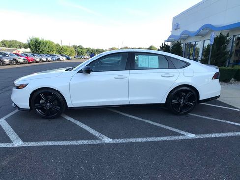 Certified 2025 Honda Accord Sport image 7