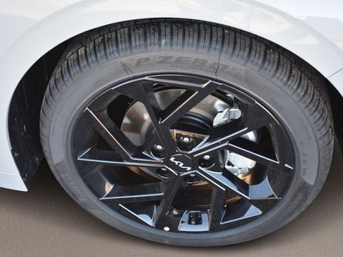 New 2026 Kia K5 GT-Line image 12