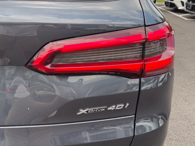 Used 2019 BMW X5 xDrive40i w/ Premium Package 2 AWD/4WD image 38