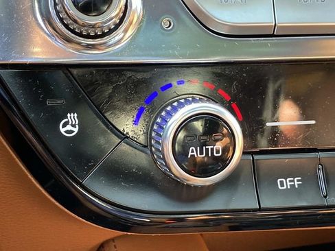 Used 2024 Kia Telluride SX Prestige X-Pro AWD/4WD image 14