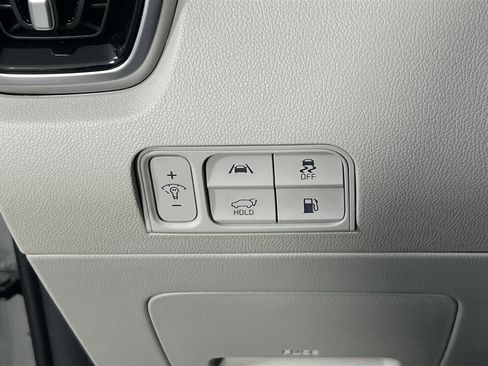 Used 2022 Kia Sorento SX Prestige w/ Panoramic Sunroof Package image 10