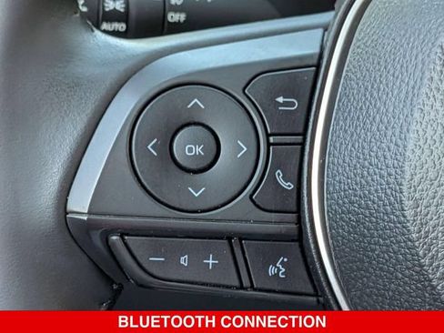 Used 2025 Toyota Corolla Cross XLE w/ Convenience Package AWD/4WD image 20