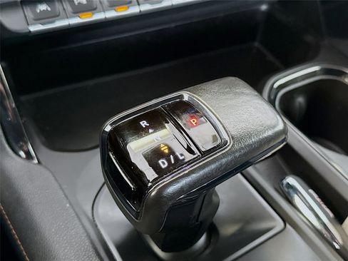 Used 2022 GMC Sierra 1500 AT4 w/ AT4 Premium Package image 15