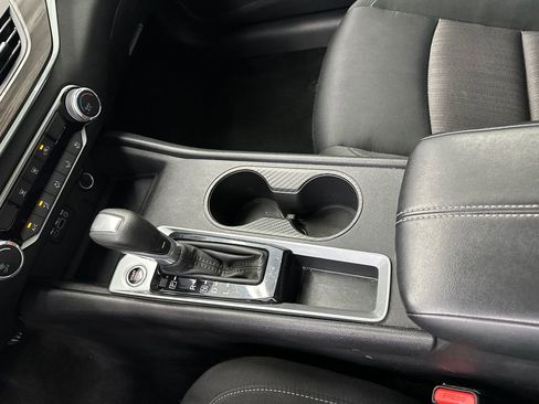 Used 2025 Nissan Altima 2.5 SV image 29