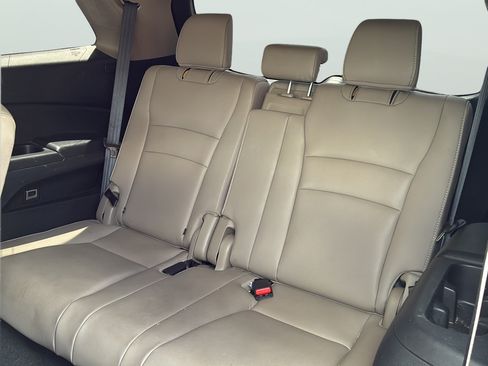Used 2017 Honda Pilot EX-L image 29