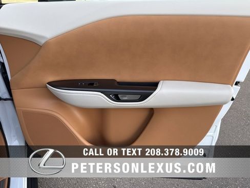 New 2026 Lexus RZ 450e AWD image 10