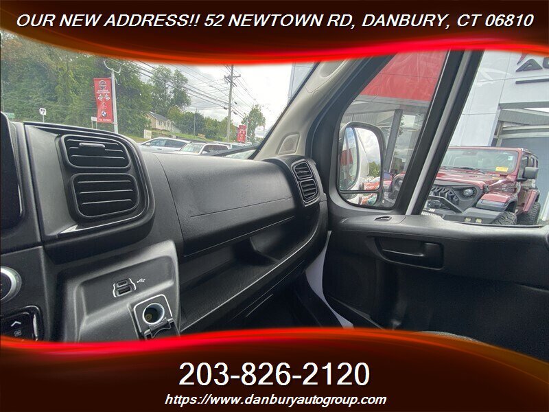 Used 2025 RAM ProMaster 2500 w/ U-Haul Equipment Group FWD image 20