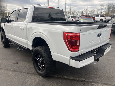 Used 2023 Ford F150 XLT w/ Trailer Tow Package AWD/4WD image 5
