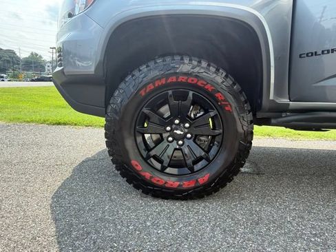 Used 2022 Chevrolet Colorado ZR2 w/ ZR2 Dusk Special Edition AWD/4WD image 24