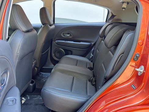 Used 2019 Honda HR-V Touring image 37