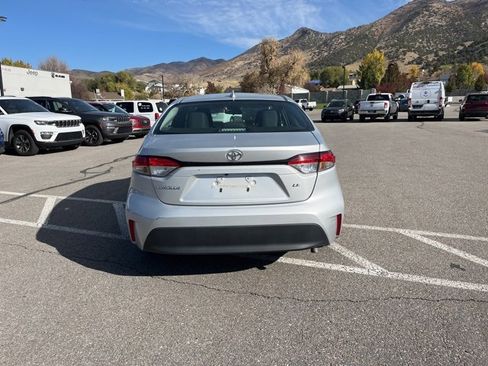 Used 2024 Toyota Corolla LE image 5