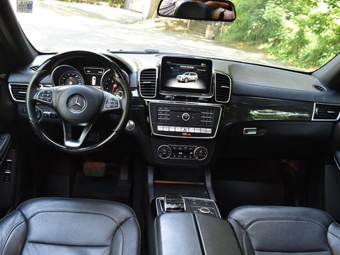 Used 2019 Mercedes-Benz GLS 550 4MATIC w/ Driver Assistance Package image 25
