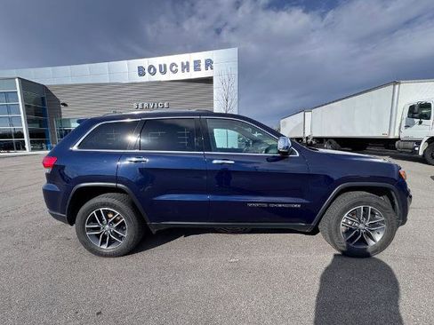 Used 2018 Jeep Grand Cherokee Limited AWD/4WD image 4