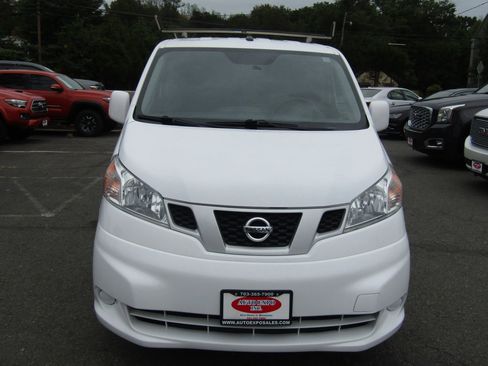 Used 2021 Nissan NV200 SV image 2