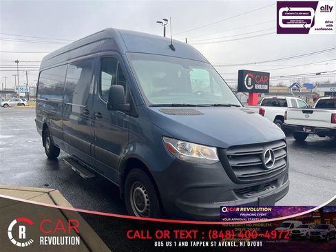 Used 2019 Mercedes-Benz Sprinter 170 image 1