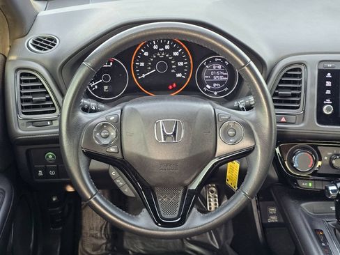 Used 2019 Honda HR-V Sport image 15