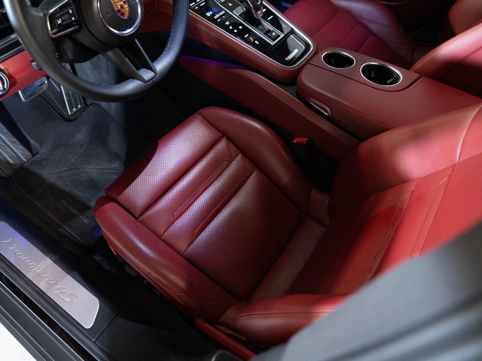 Certified 2022 Porsche Panamera 4S AWD/4WD image 14