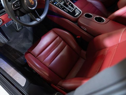 Certified 2022 Porsche Panamera 4S AWD/4WD image 14