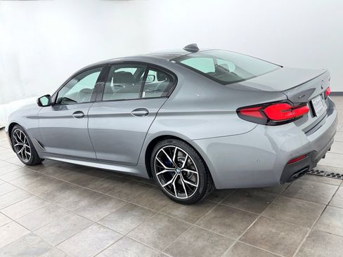 Used 2023 BMW M550i xDrive AWD/4WD image 3